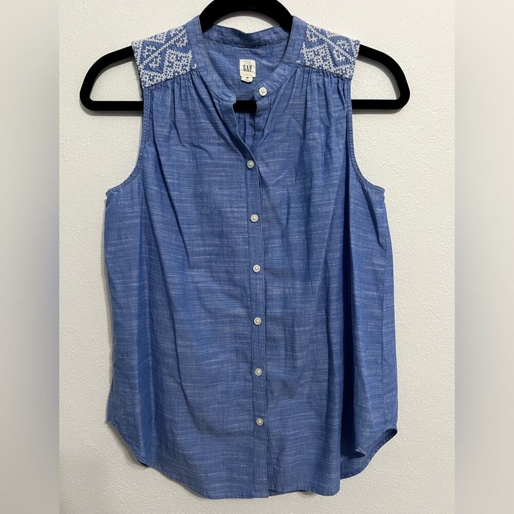 GAP Embroidered Sleeveless Top XS